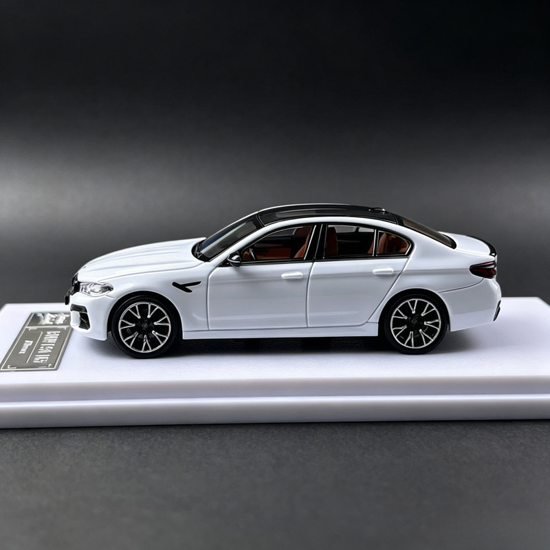 Howie Model 1/64 NIEUW BMW M5  - Kids Toys Boys recensie en prijs